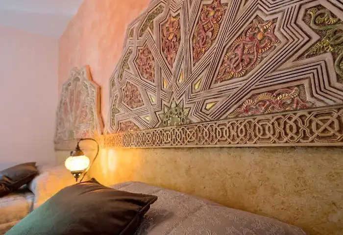 Alojamiento Casa Arab-house ホームステイ *