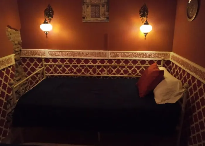 ホームステイ Alojamiento Casa Arab-house *